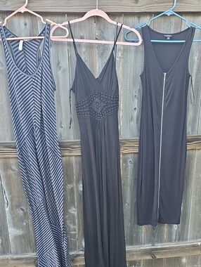Women’s Black Maxi Dress Bundle with Lace Waistband Guess Dress Included